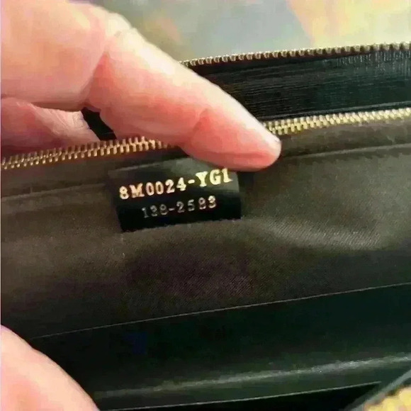 FENDI FF Zucchino Coated Canvas Zip Around Wallet Black Signature with gold zip - Picture 9 of 12